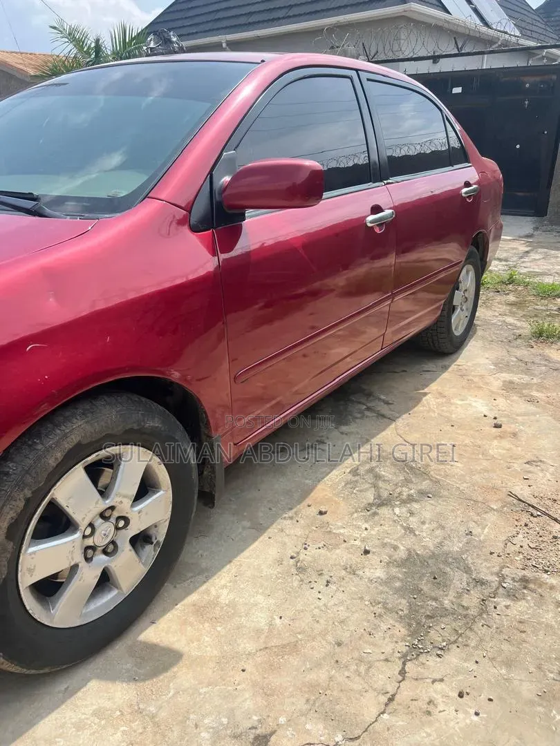 Toyota Corolla 2006 Red