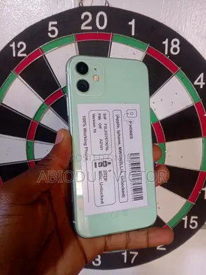 Apple iPhone 11 64 GB Green