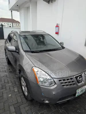 Nissan Rogue S 2010 Silver