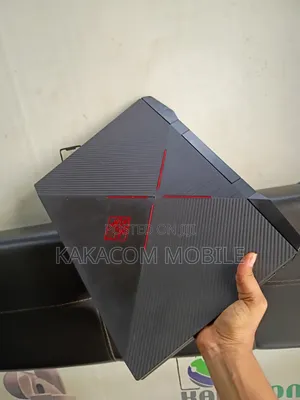 Laptop HP Omen 15 16GB Intel Core i7 HDD+SSD 512GB