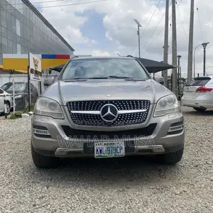 Mercedes-Benz M Class 2008 Gray