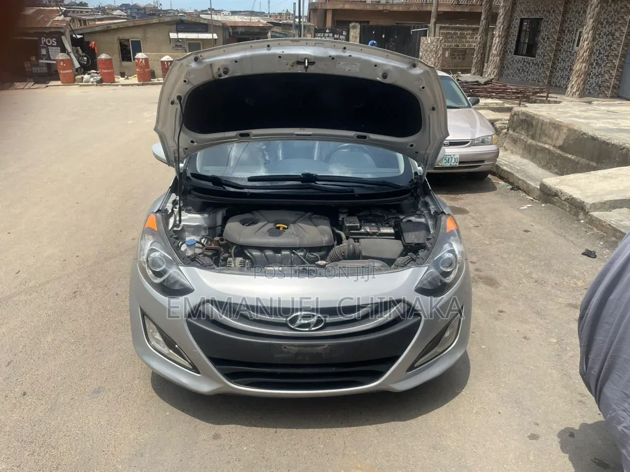 Hyundai Elantra 2012 Silver