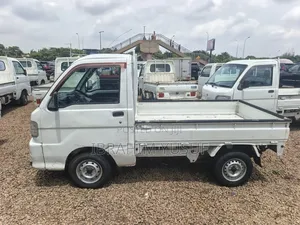 Daihatsu Hijet 2006 White