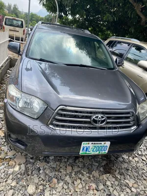 Toyota Highlander Sport 2010 Gray