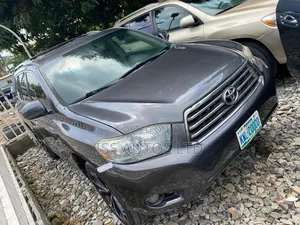 Toyota Highlander Sport 2010 Gray