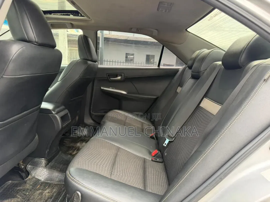 Toyota Camry 2014 Silver