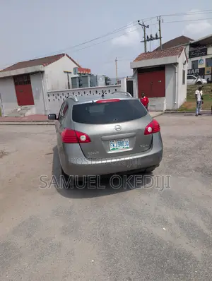 Nissan Rogue S 2010 Silver