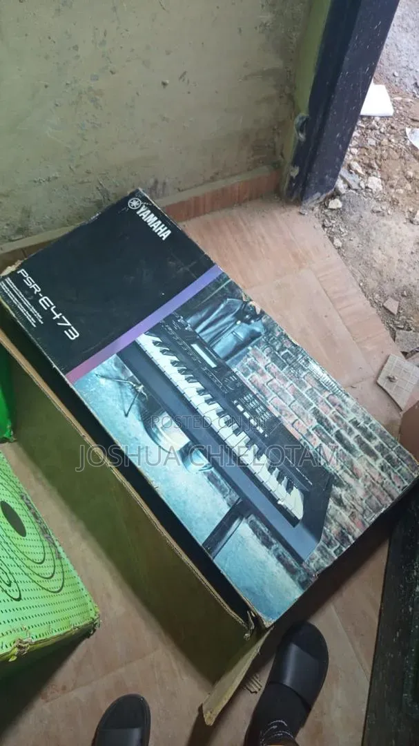 Yamaha PSR-E473