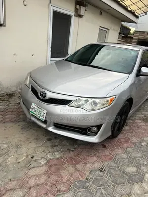 Toyota Camry 2013 Silver