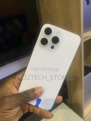 Apple iPhone 15 Pro Max 256 GB White