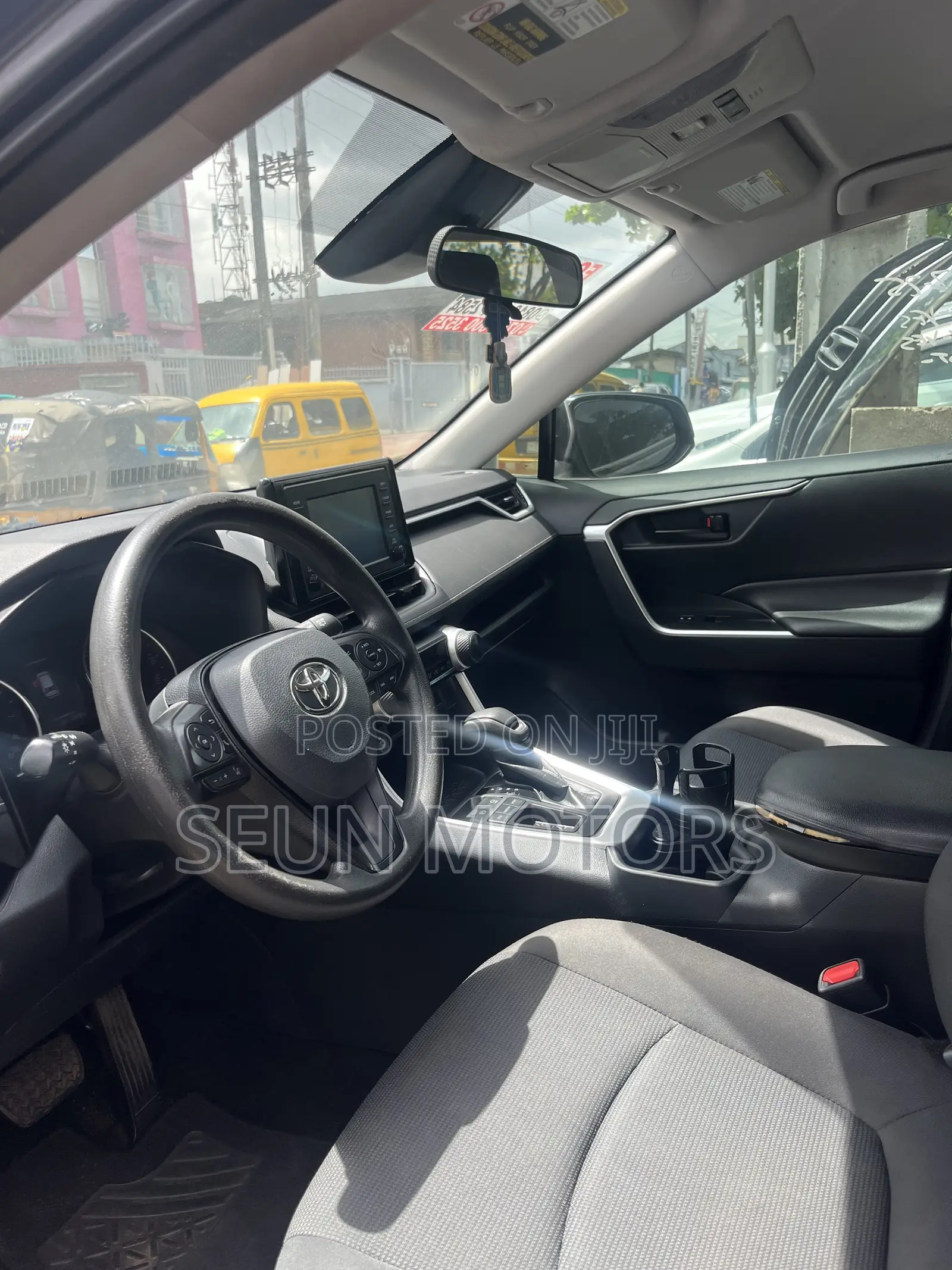 Toyota RAV4 2019 Gray