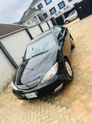 Toyota Camry 2005 Black