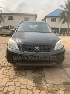 Toyota Matrix Hatchback AWD (1.8L 4cyl 4A) 2006 Black