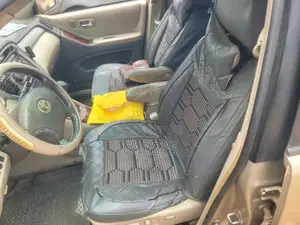 Toyota Highlander 2005 Gold
