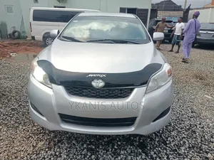 Toyota Matrix 2010 Silver