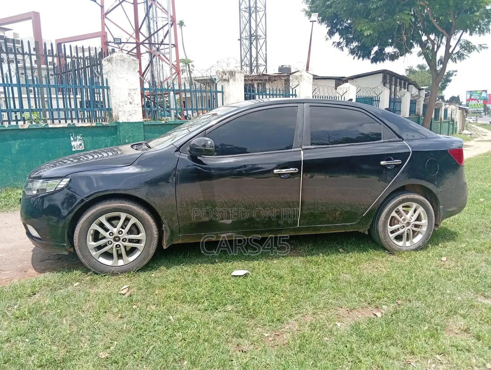Kia Cerato 2011 Black
