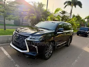 Lexus LX 570 AWD 2017 Black