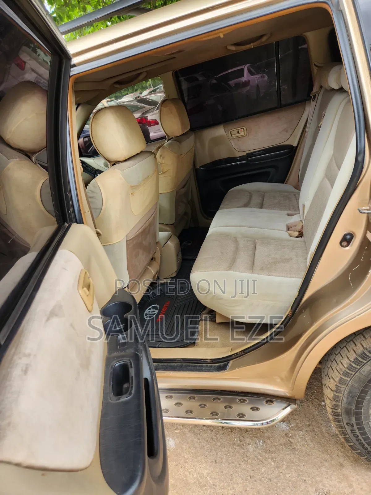 Toyota Highlander 2004 Gold