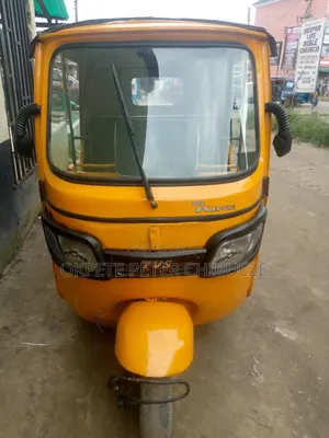 TVS King Deluxe Plus iTouch Start 2024 Yellow