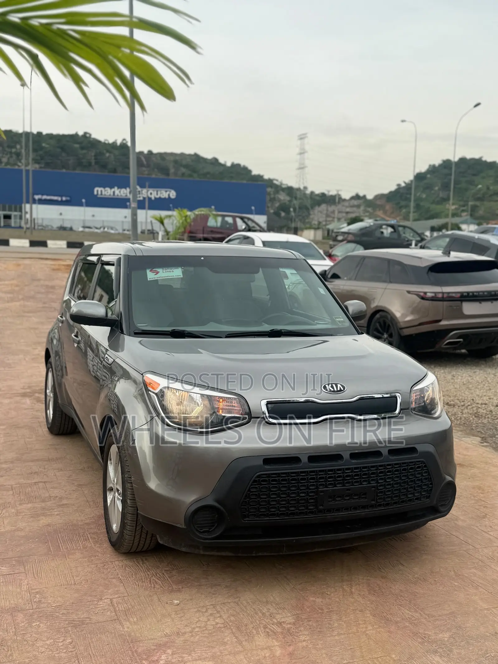 Kia Soul Base Hatchback 2017 Gray