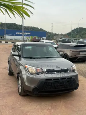 Kia Soul Base Hatchback 2017 Gray