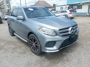 Mercedes-Benz M Class 2012 Gray