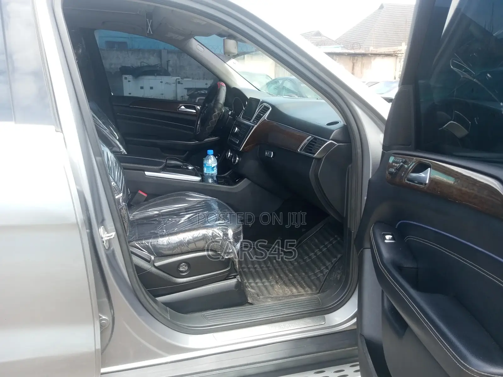 Mercedes-Benz M Class 2012 Gray
