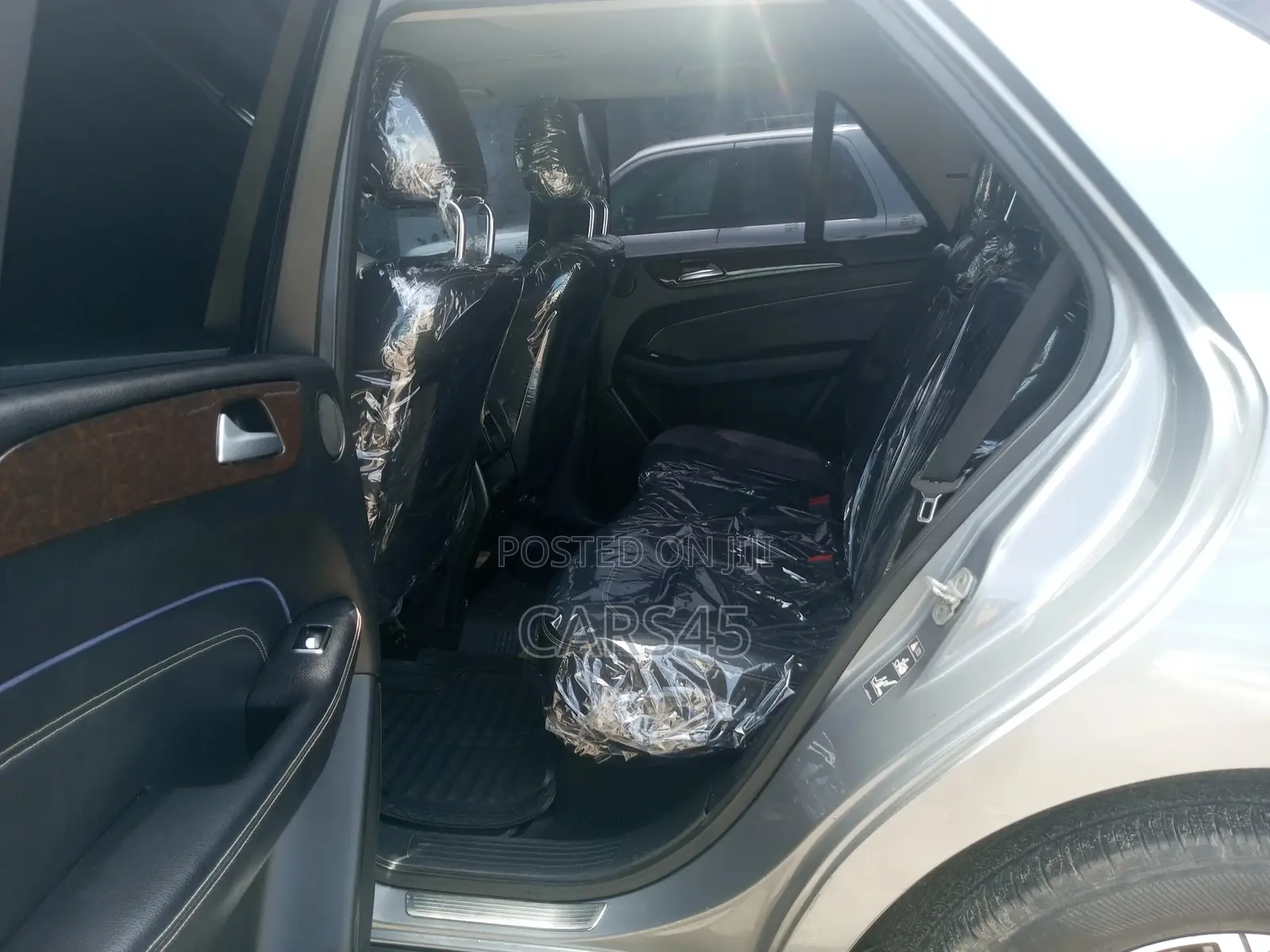 Mercedes-Benz M Class 2012 Gray