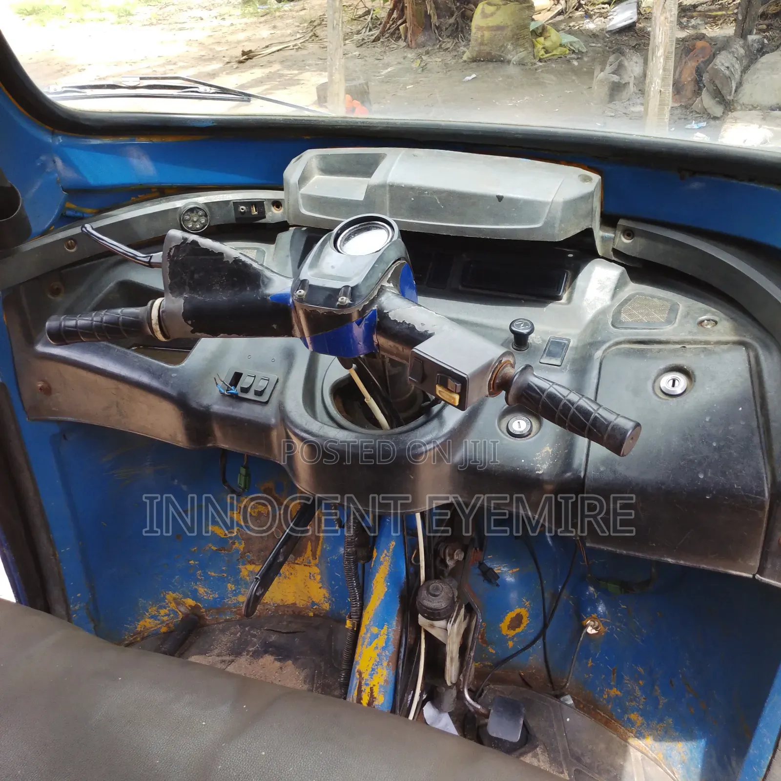 TVS King Cargo 2018 Blue