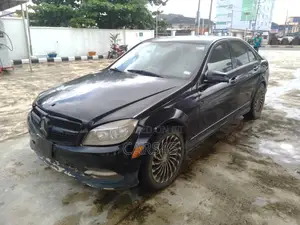 Mercedes-Benz C300 2008 Black