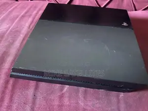 Play Station 4 Ps4