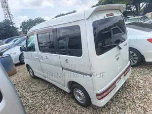 Daihatsu Atrai 2005 White