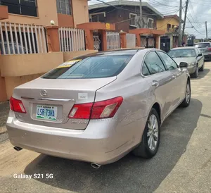 Lexus ES 350 2008 Gold
