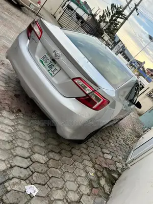 Toyota Camry 2013 Silver