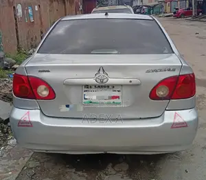 Toyota Corolla 2004 Silver