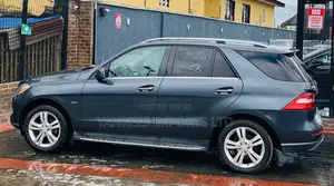 Mercedes-Benz M Class ML 350 4Matic 2012 Gray
