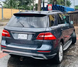 Mercedes-Benz M Class ML 350 4Matic 2012 Gray