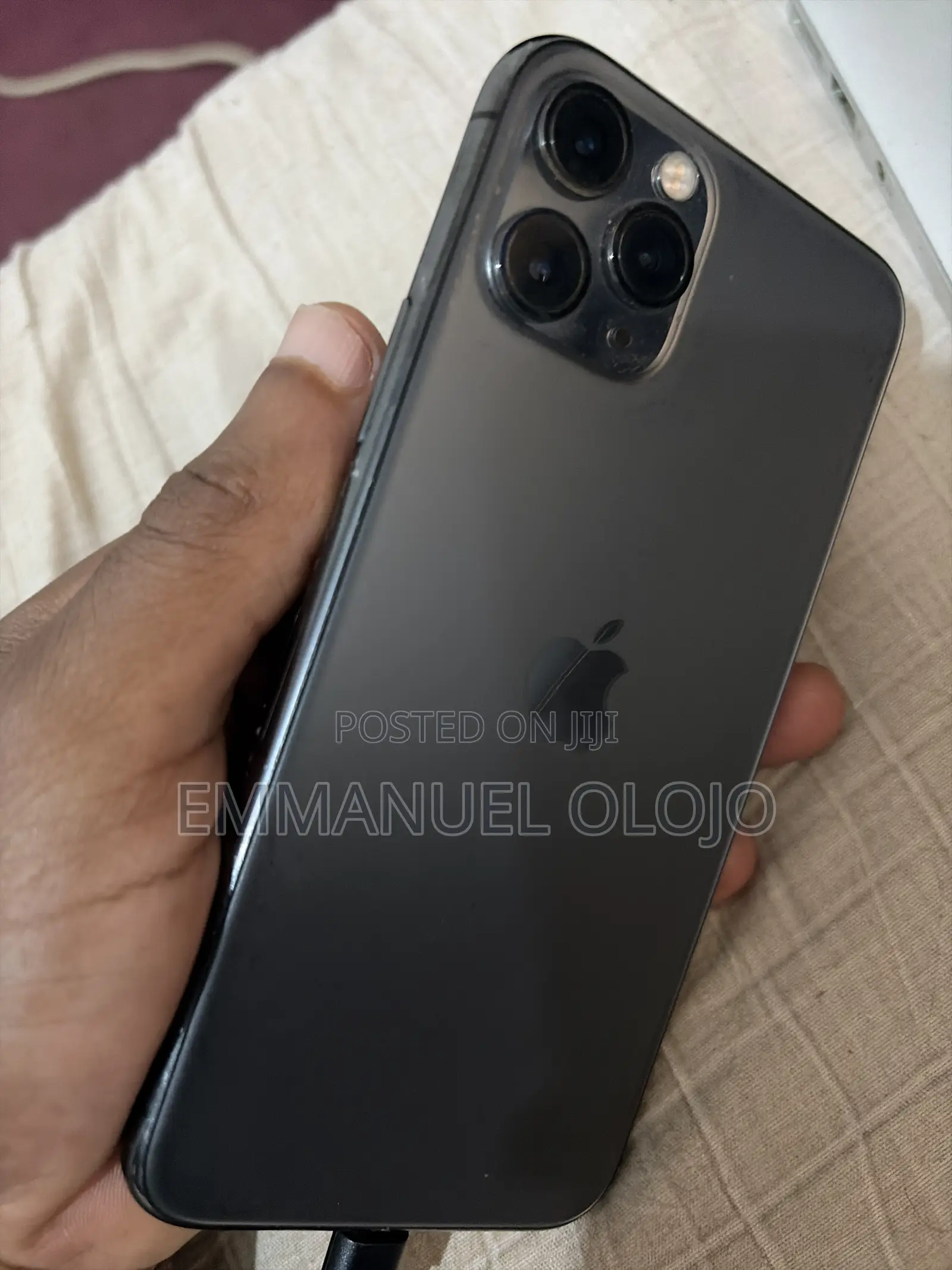Apple iPhone 11 64 GB Gray