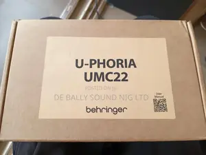 Behringer U-phoria Umc22 Usb Audio Interfac