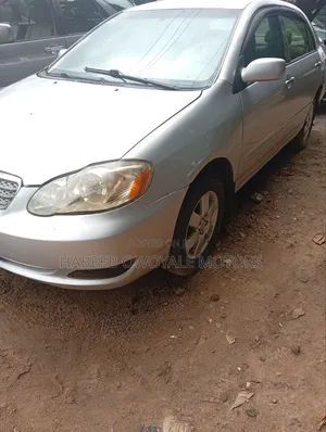 Toyota Corolla 2004 Gray