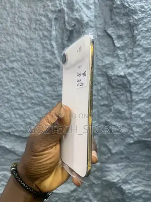 Apple iPhone Air 256 GB Silver