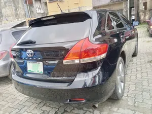 Toyota Venza 2010 Black