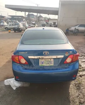 Toyota Corolla 2010 Blue