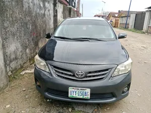 Toyota Corolla 2012 Black