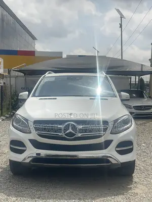 Mercedes-Benz GLE-Class 2017 White