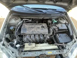 Toyota Corolla 2003 Silver