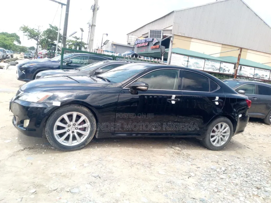 Lexus IS 2010 Black