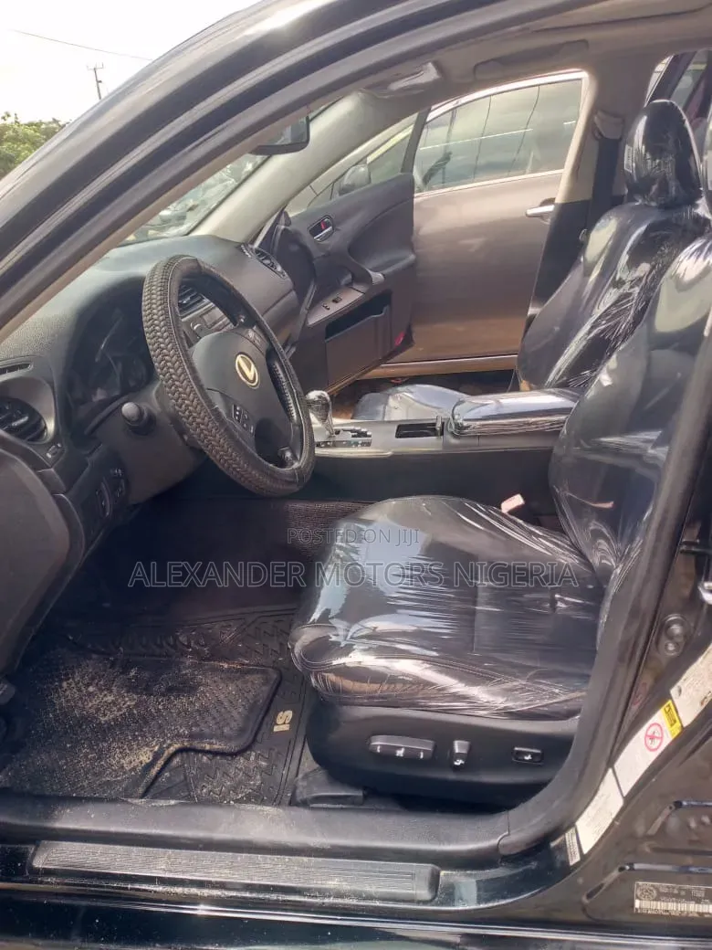 Lexus IS 2010 Black