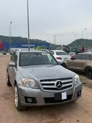 Mercedes-Benz GLK-Class 350 4MATIC 2012 Gray