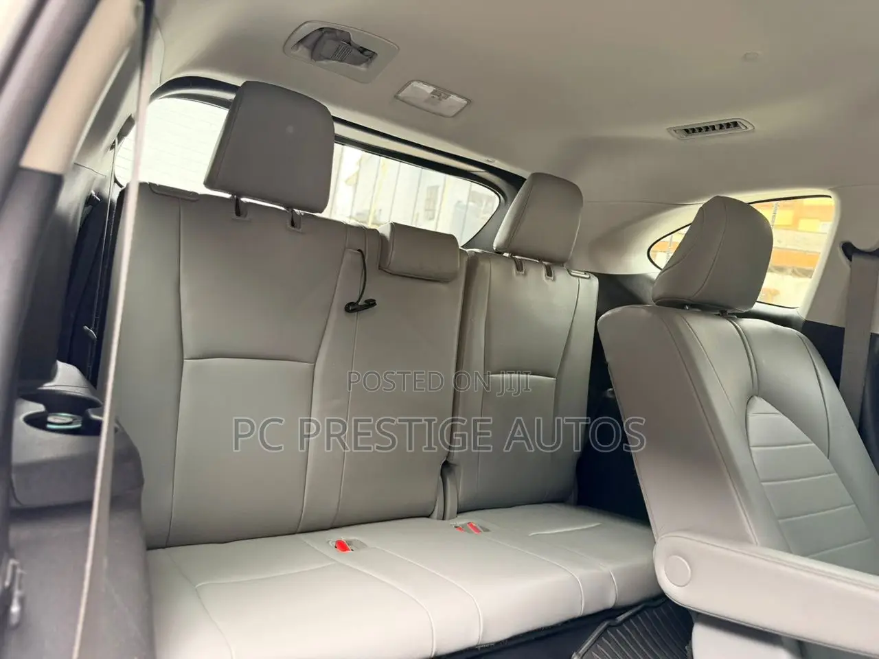 Toyota Highlander XLE 2021 White